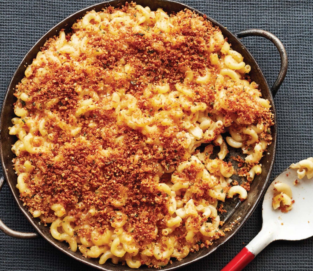 Instant Pot Macaroni and Cheese with Gouda and Caramelized Onions | TASTE
