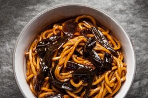 Caramelized scallion noodles recipe