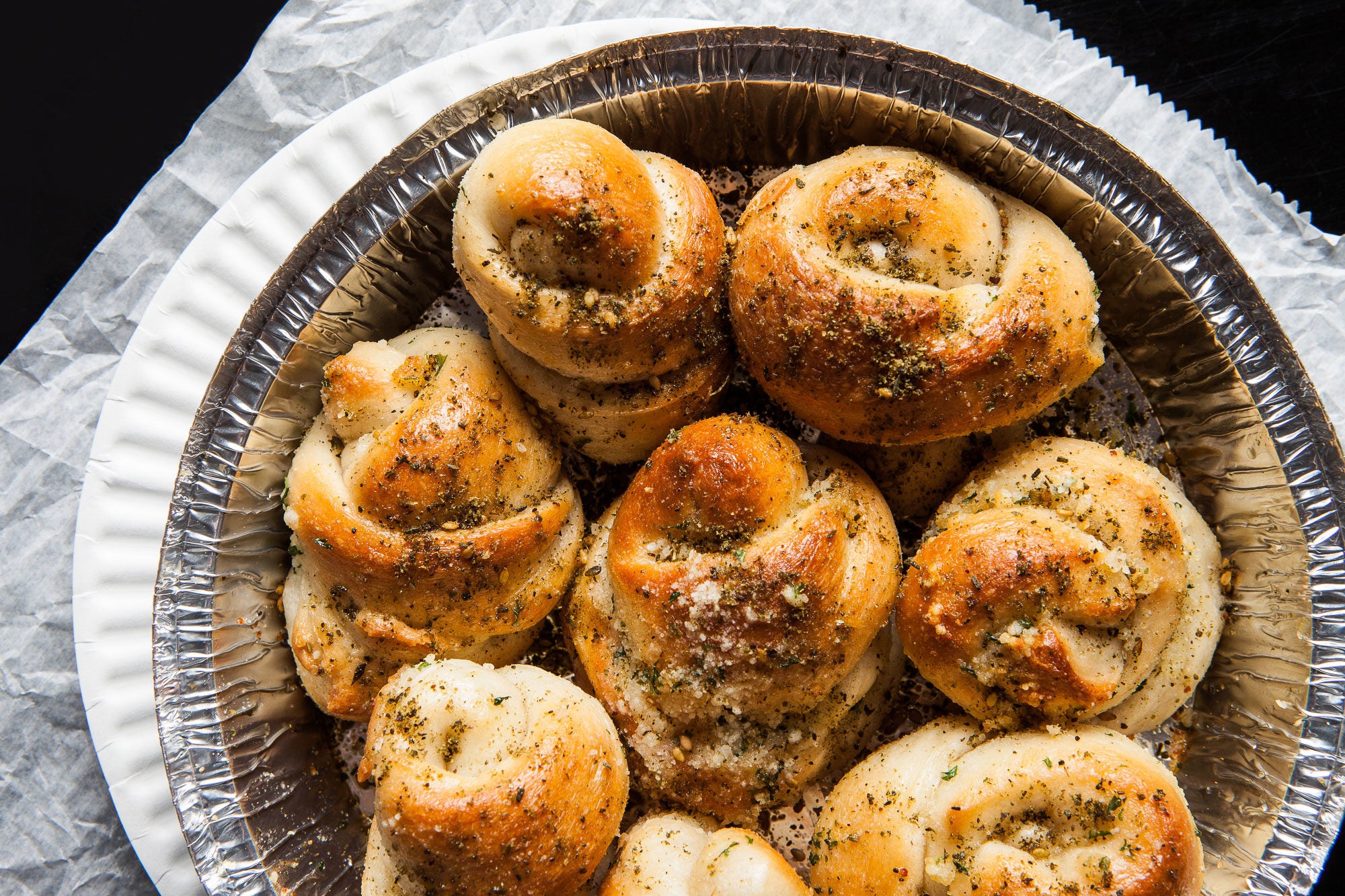 Article-Zaatar-On-Everything-Garlic-Knots-Recipe