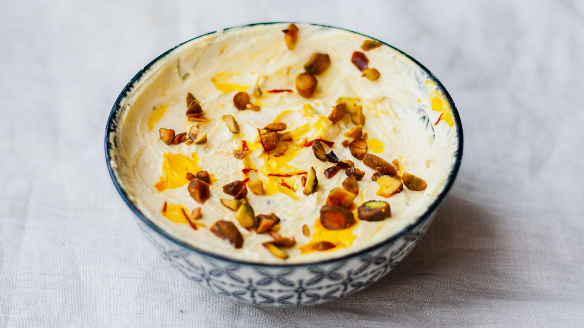 Article-Kesar-Pista-Saffron-and-Pistachio-Shrikhand-indian-Yogurt-Dessert-Recipe