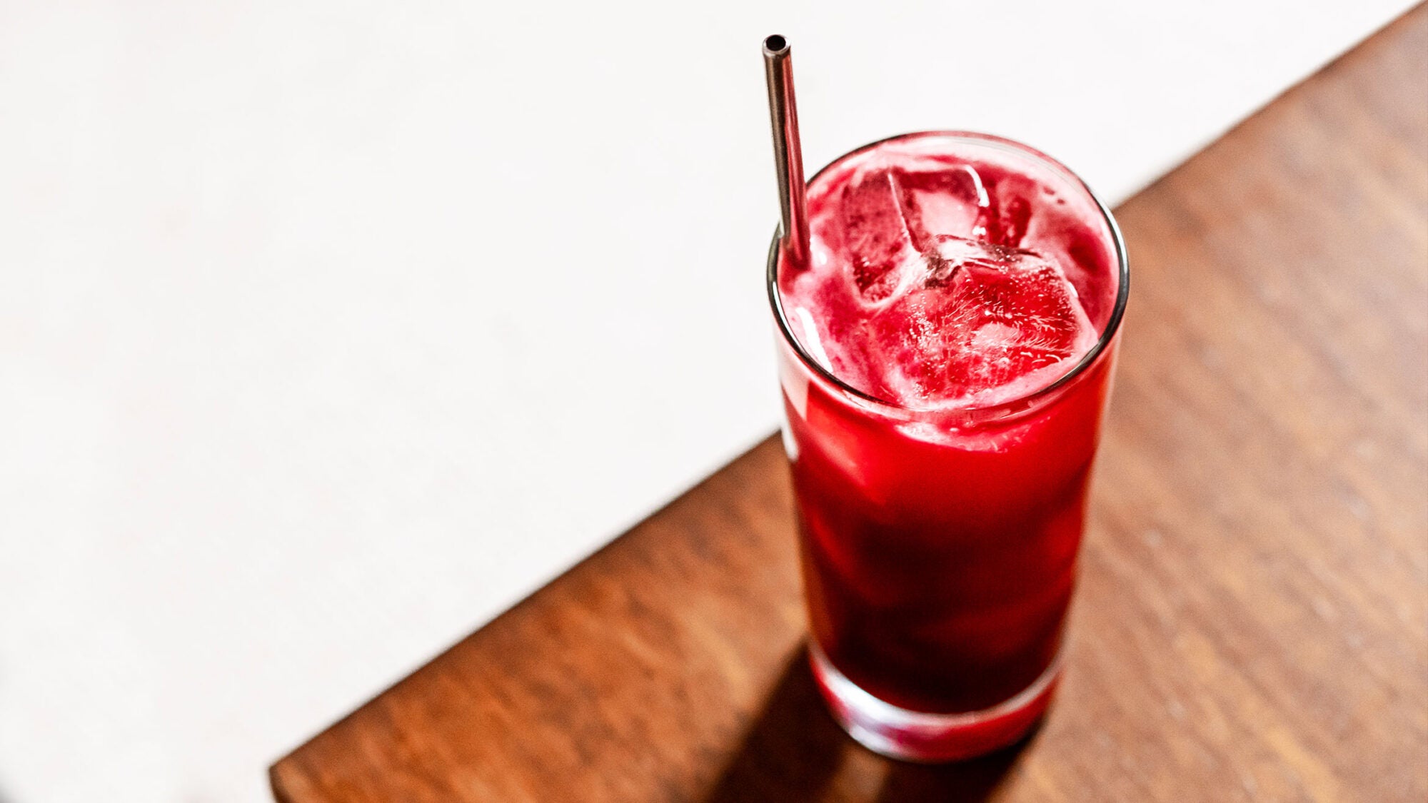 Article-Agua-de-Jamaica-Hibiscus-Pineapple-Tea-Punch-Recipe