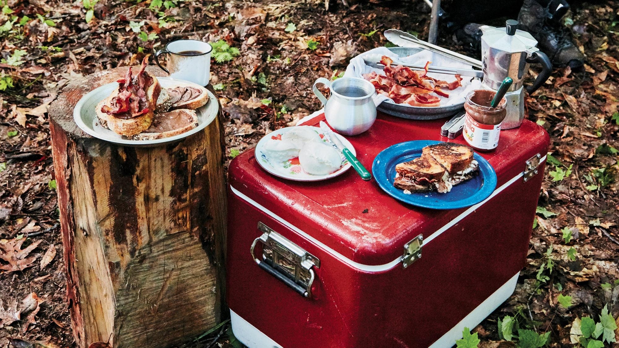 Campfire Coffee Almost Tastes Great - Oregon Photography