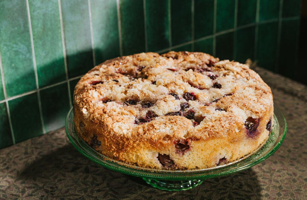 This Olive Oil Grape Cake Proves Fall Baking Doesn’t Need Pumpkin Spice