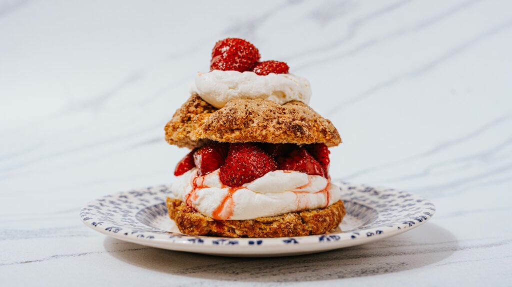 This Strawberry Shortcake Is Extra Fancy but No Extra Work